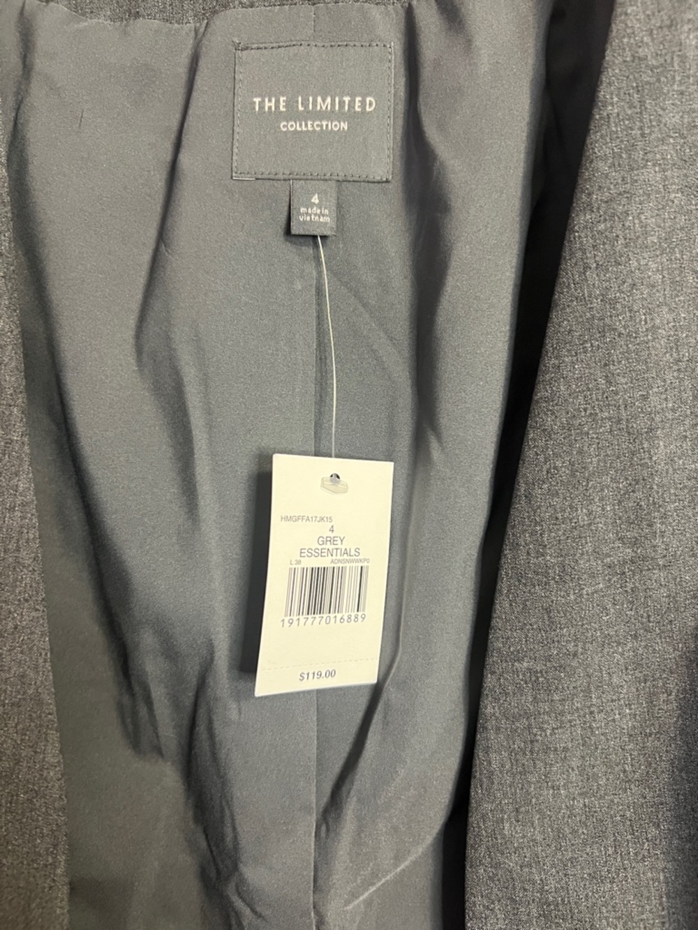 The Limited Grey Open-Front Blazer with Flared Sleeves - Picture 3 of 4